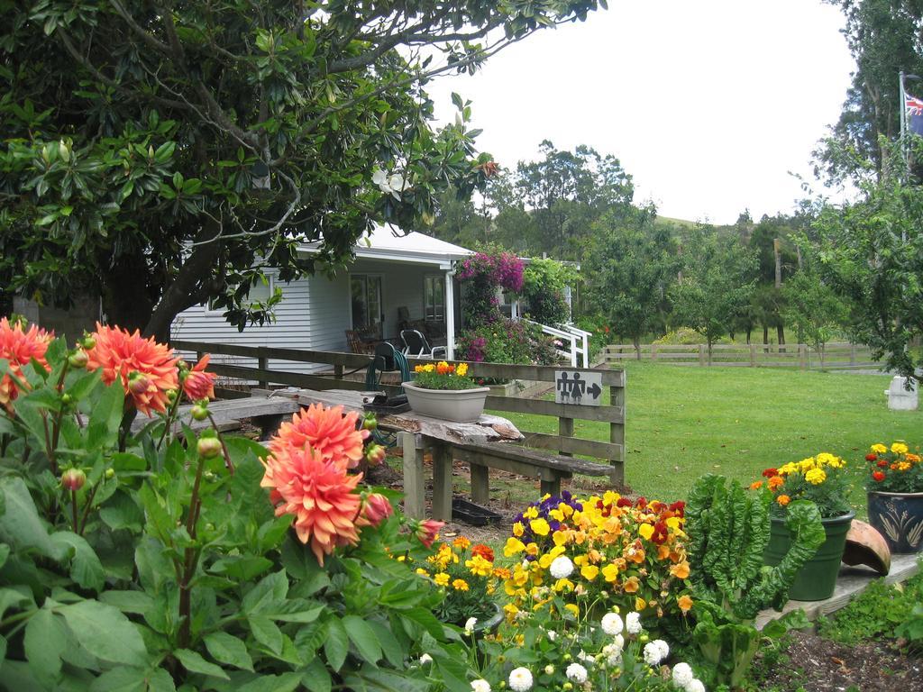 Miranda Orchard Cottage Exterior photo